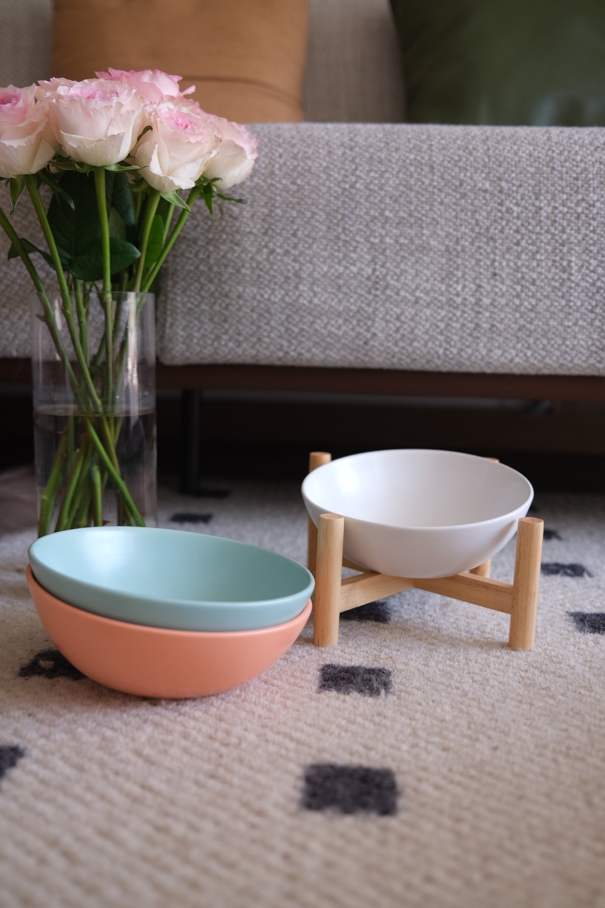 Bun's Tilted Pet Bowl - Solo Arch (Ocean Mist)