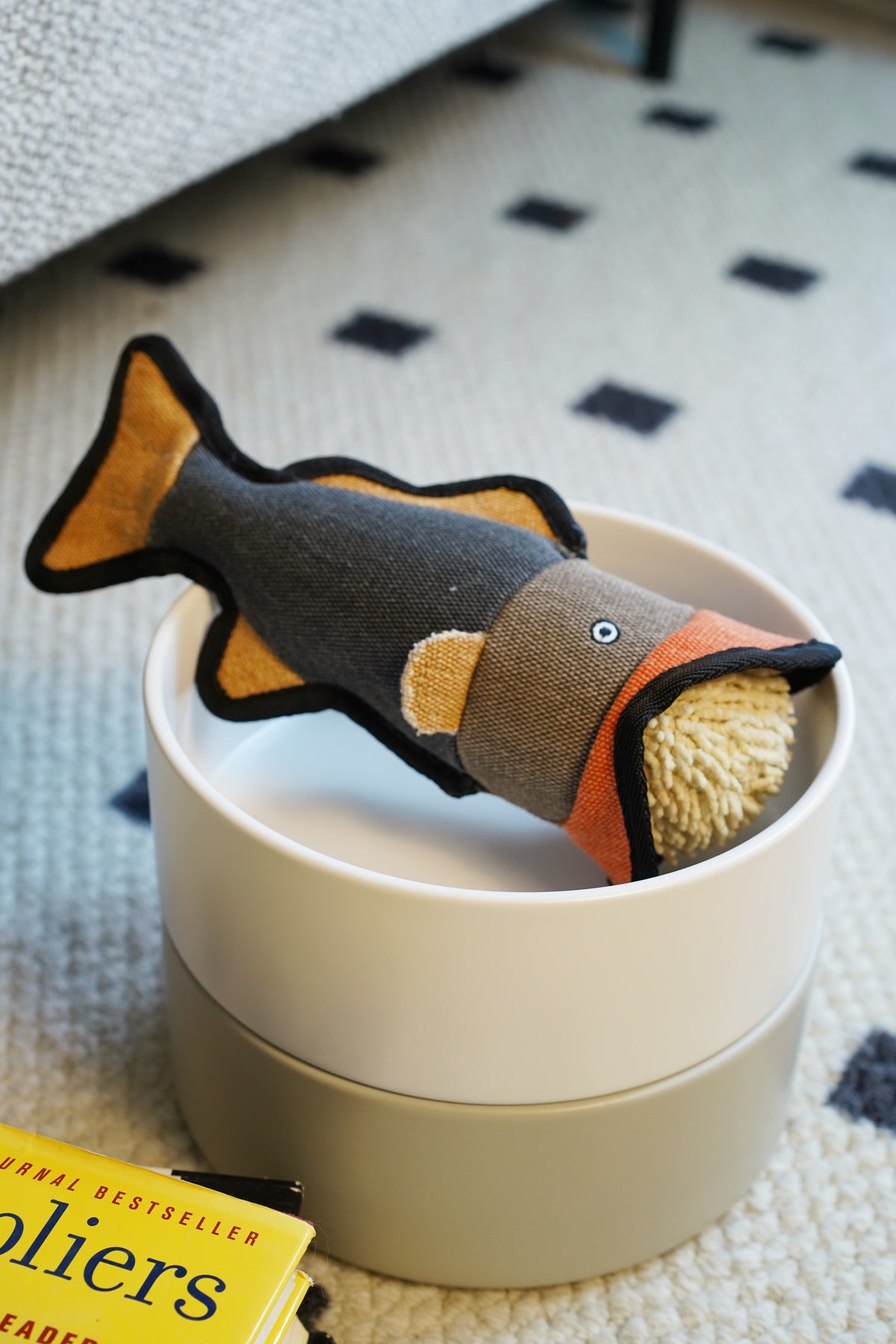 Sophie's Classic Pet Bowl - TimberBase (Milk White)